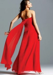 Robe de soirée rouge avec dos ouvert et train Batto