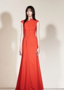 Robe de soirée rouge fermée