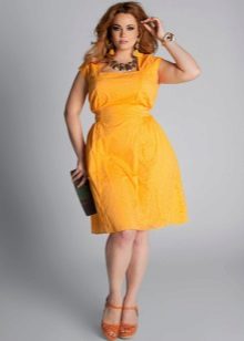 robe de soirée élégante jaune pour pleine