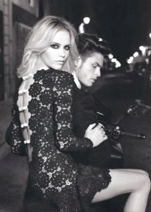 Robe de soirée tricotée à partir de motifs ronds