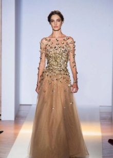 Robe de soirée avec un corset