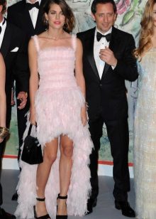 Charlotte Casiraghi Robe De Soirée Asymétrique