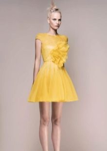 Robe de soirée jaune