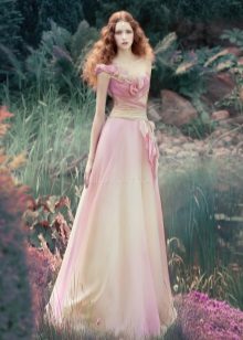 Robe de mariée droite blanche et rose