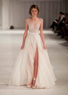 Robe de mariée fendue droite