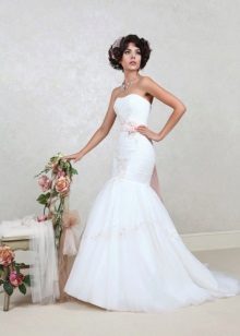 Robe de mariée sirène de la collection de fleurs extravagantes