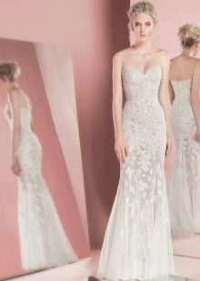 Zuhair Murad esküvői egyenes ruhája