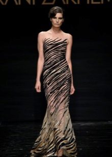 Robe de soirée avec effet de nudité