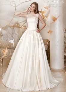 Une magnifique robe de mariée de la collection Le souffle du printemps