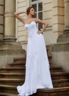 Robe de mariée avec draperie de la collection Oscar