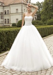 Magnifique robe de mariée multicouche