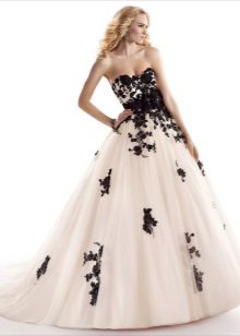 robe de mariée en dentelle noire