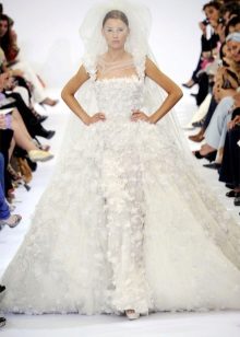 Elie Saab csodálatos esküvői ruha