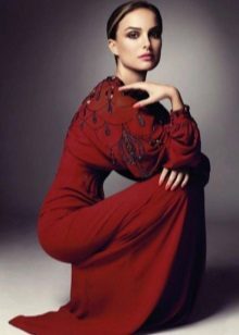 Robe de soirée étoiles rouges