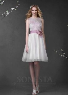Robe de mariée de la collection Love Story courte