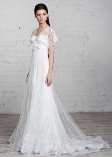 Robe de mariée avec un boléro