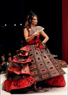 Superbe robe de soirée en chocolat