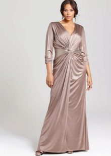 Robe longue couleur pour obèses