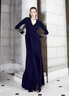Robe de soirée bleue au sol