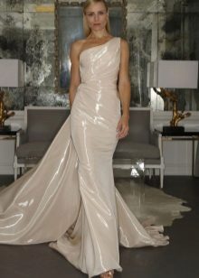Robe de mariée droite à une épaule