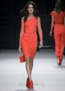 Robe de soirée courte en corail