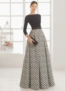 Robe de soirée blanche et noire pour anniversaire