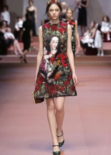 Robe de soirée imprimée pour le nouvel an