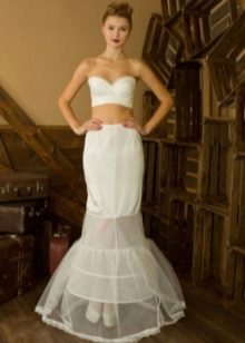 Esküvői Crinoline a puha gyűrűkön