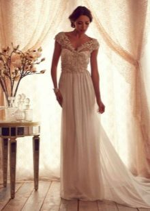 Robe de mariée de la collection Gossamer d'Anna Campbell avec ceinture décorée