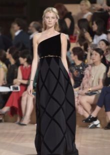 Robe en velours avec un soutien-gorge