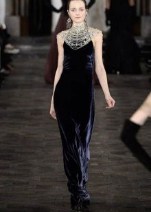 Velvet Blue Dress par Ralph Lauren