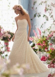 Robe de mariée crémeuse de Mori Lee
