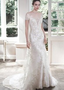 Robe de mariée blanche avec strass