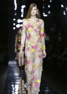 Robe de soirée semi-transparente à fleurs