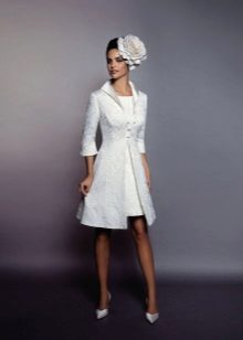 Robe de mariée de Antonia Riva courte