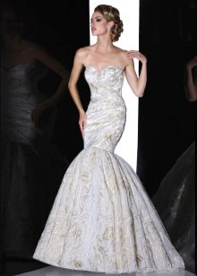 Robe de mariée sirène avec une queue magnifique