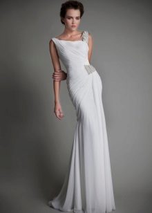Robe de mariée asymétrique