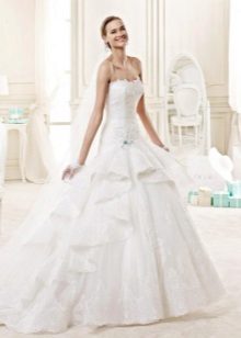 Robe de mariée classique à plusieurs couches