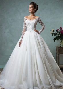 Robe de mariée classique luxuriante
