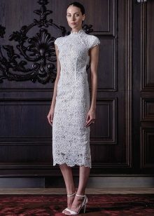 Robe de mariée courte droite classique