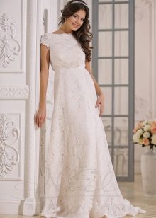 Robe de mariée fermée classique