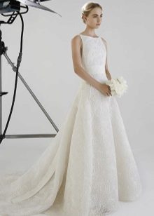 Robe de mariée A-ligne avec train