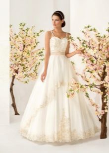 Magnifique robe de mariée avec broderie