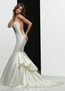 Robe de mariée sirène avec train