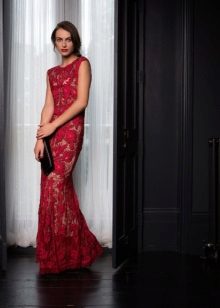 Robe pourpre
