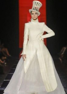 Esküvői ruha zárva a haute couture-től