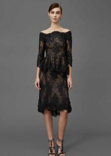 Robe de soirée fourreau noire jusqu'au genou