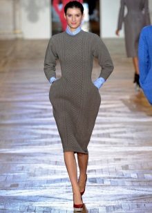 Robe midi fermée