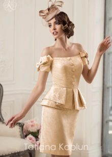 Robe de mariée épaules basses