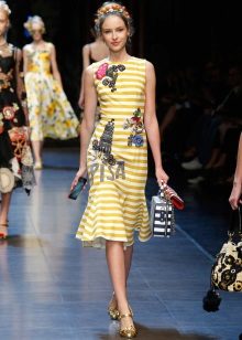 Robe d'été rayée